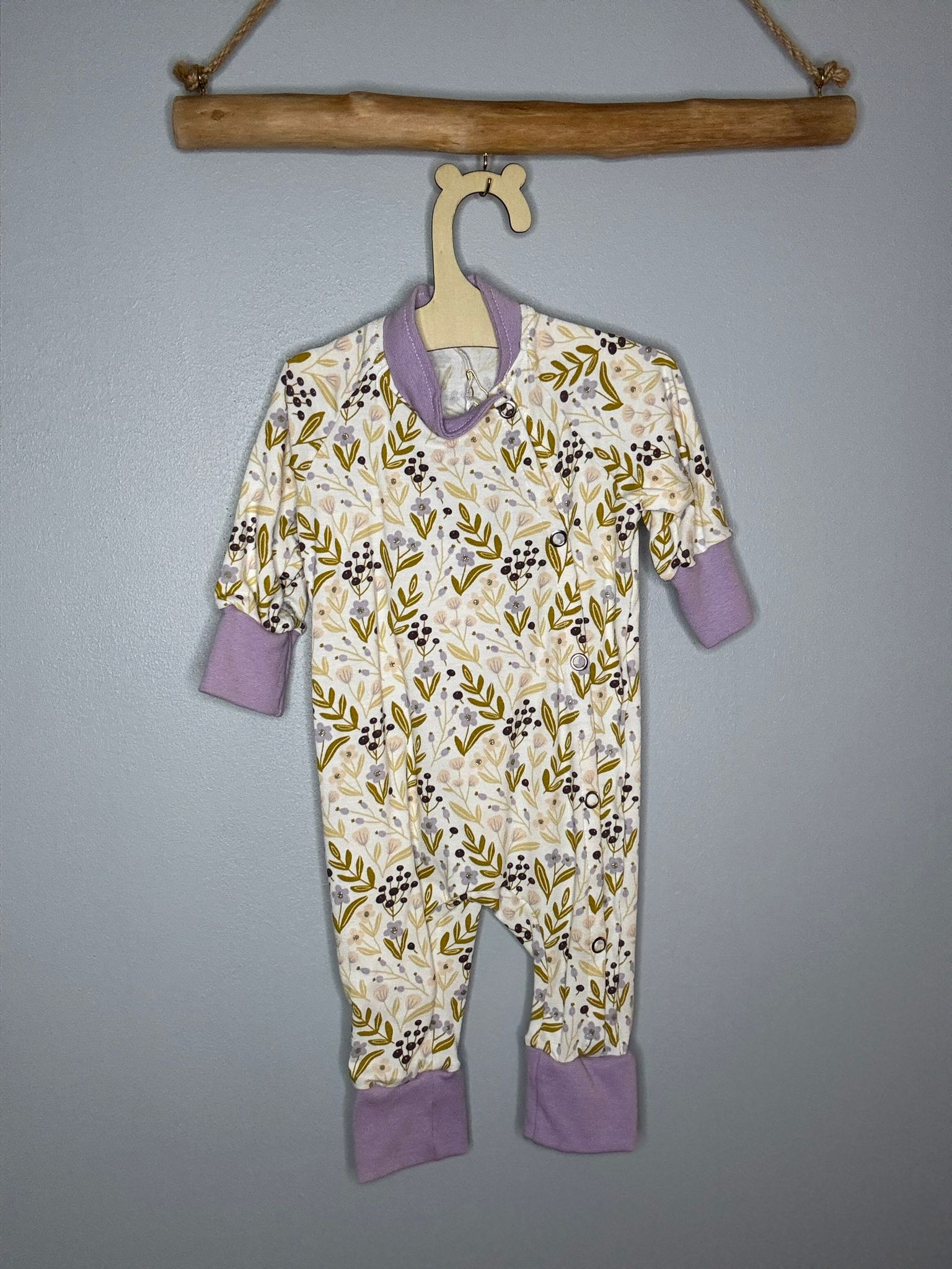 Pyjama OEKO-TEX® - Feuillage olive et touches lavande