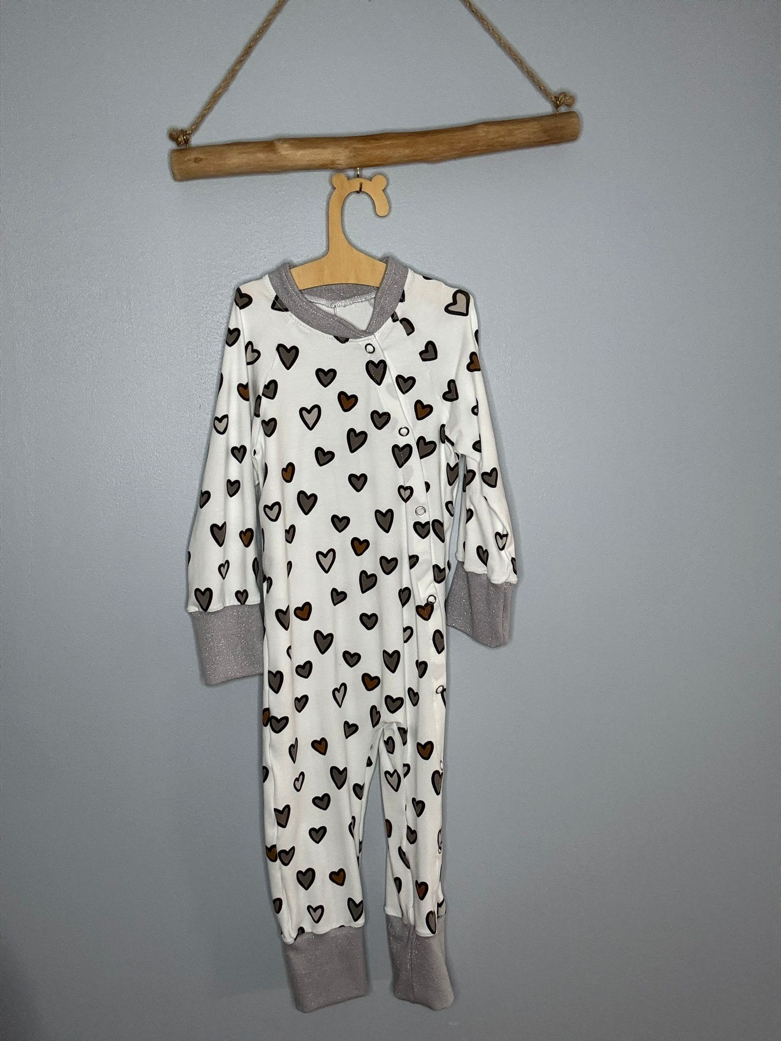 Pyjama OEKO-TEX® - Motif petits cœurs gris