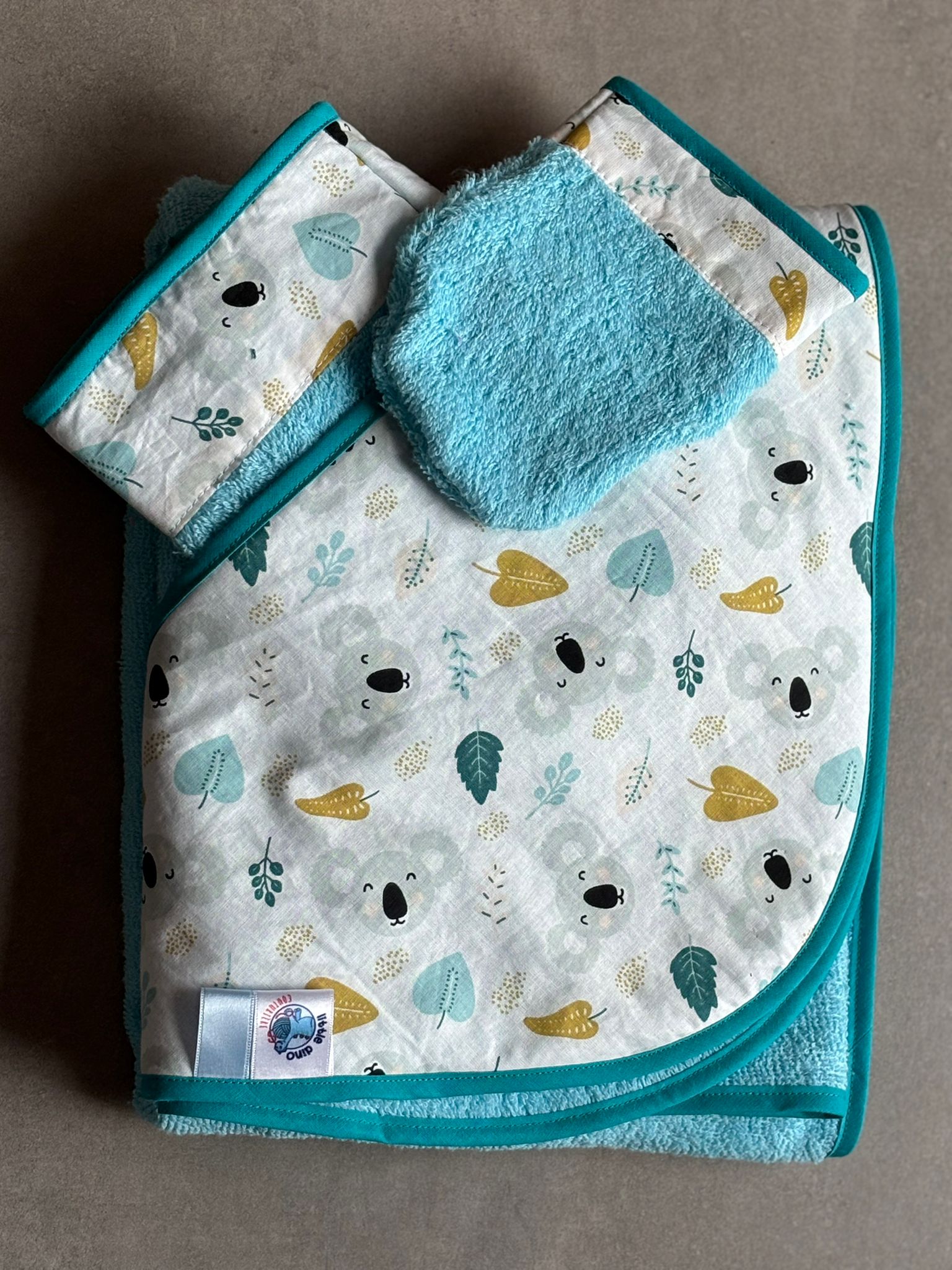 Sortie de bain OEKO-TEX® - Panda aquatique