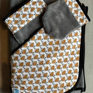 Sortie de bain OEKO-TEX® - Motif fleurs caramel