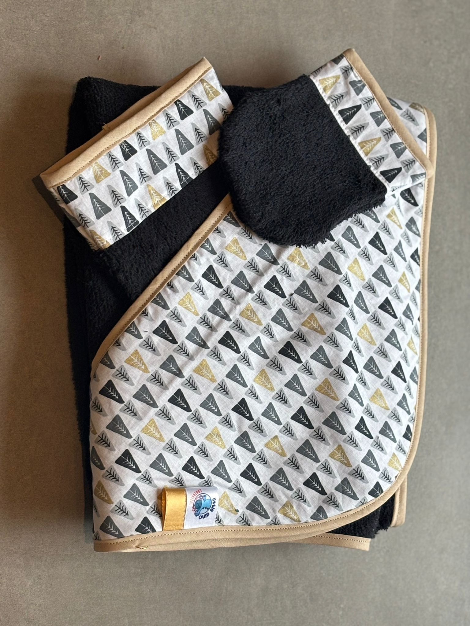 Sortie de bain OEKO-TEX® - Motif sapins gris & doré