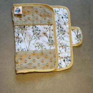 Protège carnet OEKO-TEX® - Branches fleuries & minky sable