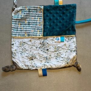 Doudou carré OEKO-TEX® - Brindilles bleues & velours émeraude