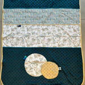 Couverture OEKO-TEX® - Bleu Nuit & Fleurs Blanches