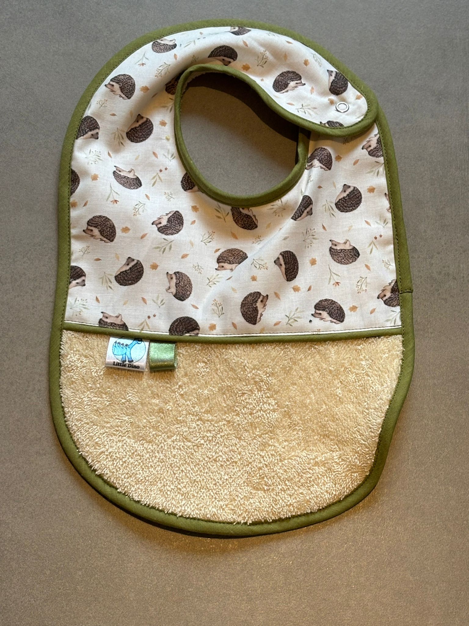 Bavoir OEKO-TEX® – Hérissons & Écru