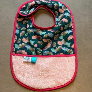 Bavoir OEKO-TEX® – Feuilles Ginkgo & Rose Poudré