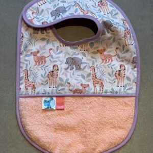 Bavoir OEKO-TEX® – Motif Animaux de la Savane Rose