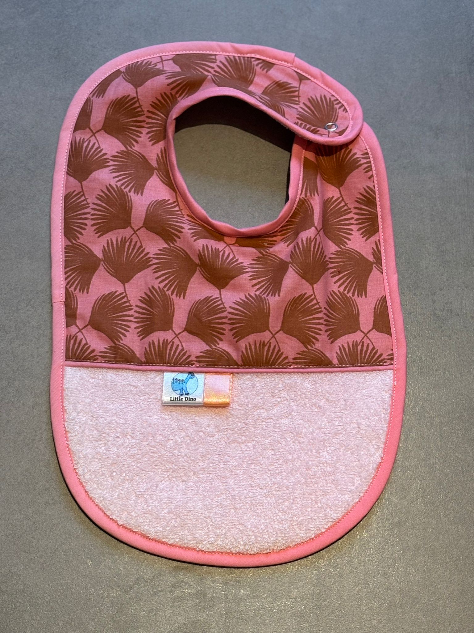 Bavoir OEKO-TEX® – Palmes Rose Terracotta